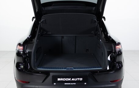 Porsche Cayenne III, 2025 год, 32 990 000 рублей, 30 фотография