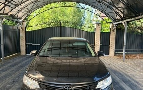 Toyota Camry, 2016 год, 1 800 000 рублей, 4 фотография