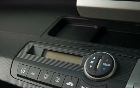 Honda Freed I, 2012 год, 1 120 000 рублей, 14 фотография