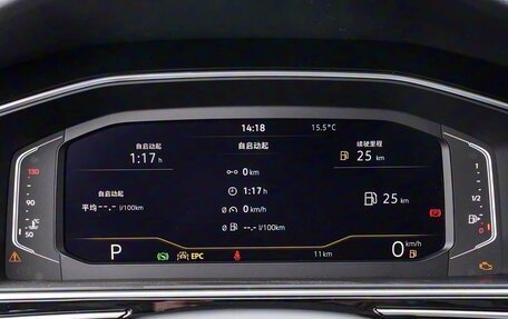 Volkswagen Tiguan II, 2025 год, 3 550 000 рублей, 15 фотография