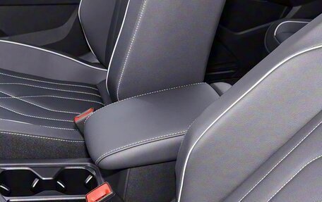 Volkswagen Tiguan II, 2025 год, 3 550 000 рублей, 21 фотография