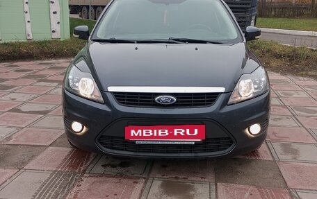 Ford Focus II рестайлинг, 2011 год, 700 000 рублей, 2 фотография