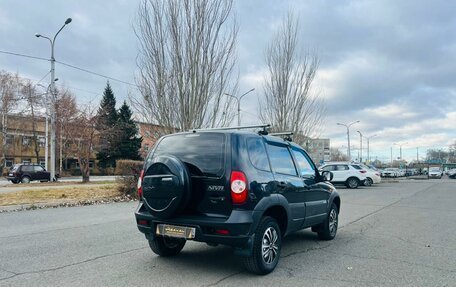 Chevrolet Niva I рестайлинг, 2011 год, 649 999 рублей, 6 фотография