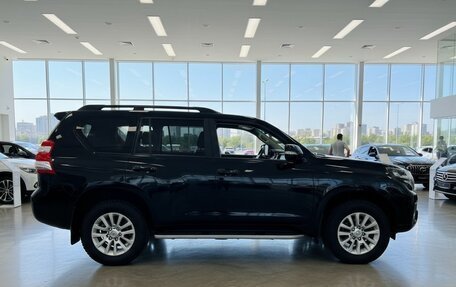 Toyota Land Cruiser Prado 150 рестайлинг 2, 2015 год, 3 600 000 рублей, 4 фотография