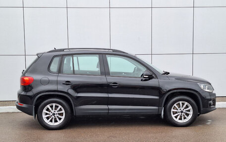 Volkswagen Tiguan I, 2016 год, 1 390 000 рублей, 5 фотография