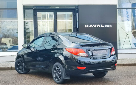 Hyundai Solaris II рестайлинг, 2013 год, 680 000 рублей, 2 фотография