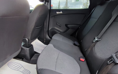 Hyundai Solaris II рестайлинг, 2013 год, 680 000 рублей, 14 фотография