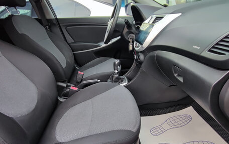 Hyundai Solaris II рестайлинг, 2013 год, 680 000 рублей, 8 фотография