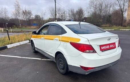 Hyundai Solaris II рестайлинг, 2016 год, 350 000 рублей, 5 фотография