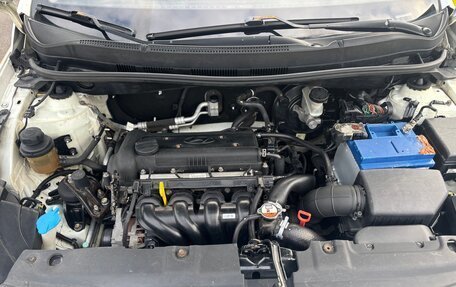 Hyundai Solaris II рестайлинг, 2016 год, 350 000 рублей, 11 фотография