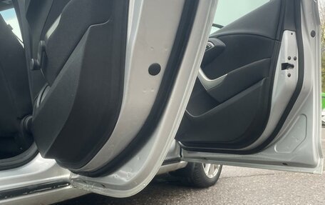 Opel Astra J, 2011 год, 1 020 000 рублей, 9 фотография