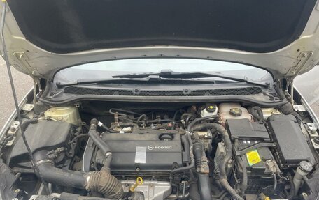 Opel Astra J, 2011 год, 1 020 000 рублей, 11 фотография