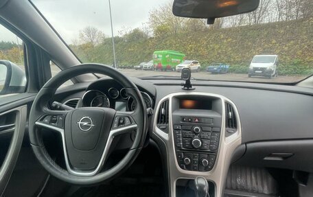 Opel Astra J, 2011 год, 1 020 000 рублей, 17 фотография