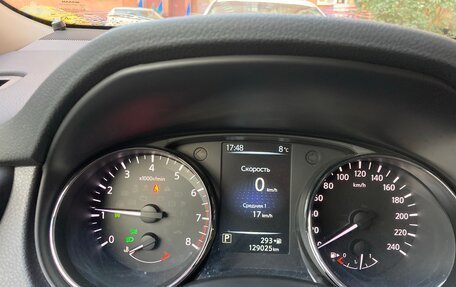 Nissan X-Trail, 2017 год, 1 800 000 рублей, 13 фотография