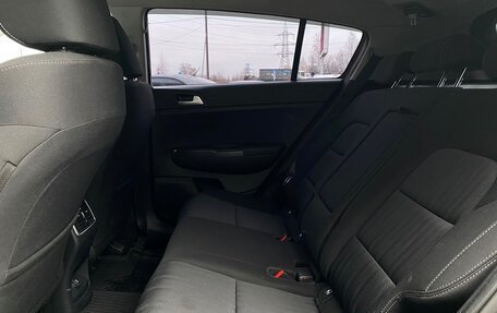 KIA Sportage IV рестайлинг, 2018 год, 1 660 600 рублей, 9 фотография