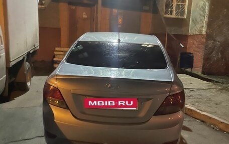 Hyundai Solaris II рестайлинг, 2013 год, 445 000 рублей, 5 фотография