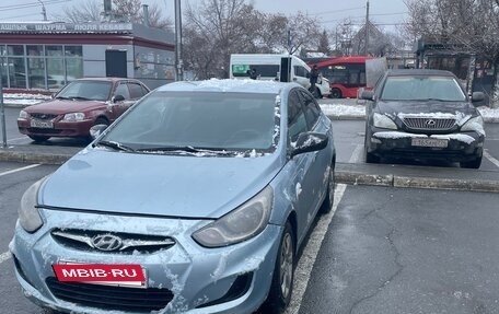 Hyundai Solaris II рестайлинг, 2013 год, 445 000 рублей, 9 фотография