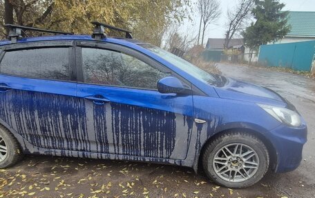 Hyundai Solaris II рестайлинг, 2011 год, 660 000 рублей, 7 фотография