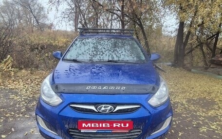 Hyundai Solaris II рестайлинг, 2011 год, 660 000 рублей, 6 фотография