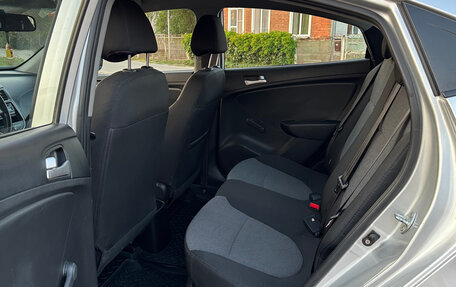 Hyundai Solaris II рестайлинг, 2013 год, 880 000 рублей, 7 фотография