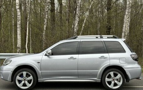 Mitsubishi Outlander III рестайлинг 3, 2006 год, 800 000 рублей, 2 фотография