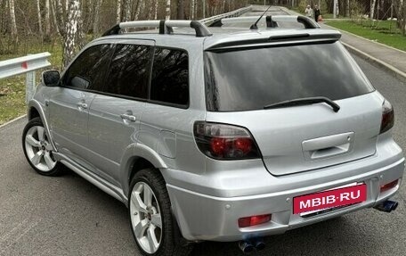 Mitsubishi Outlander III рестайлинг 3, 2006 год, 800 000 рублей, 3 фотография