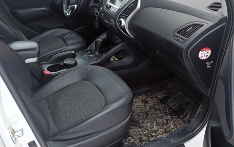 Hyundai ix35 I рестайлинг, 2012 год, 1 300 000 рублей, 8 фотография