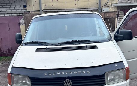 Volkswagen Transporter T4, 2000 год, 780 000 рублей, 2 фотография