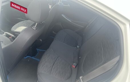 Hyundai Solaris II рестайлинг, 2014 год, 740 000 рублей, 7 фотография