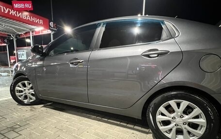 KIA Rio III рестайлинг, 2016 год, 1 350 000 рублей, 5 фотография