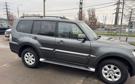 Mitsubishi Pajero IV, 2012 год, 2 100 000 рублей, 2 фотография