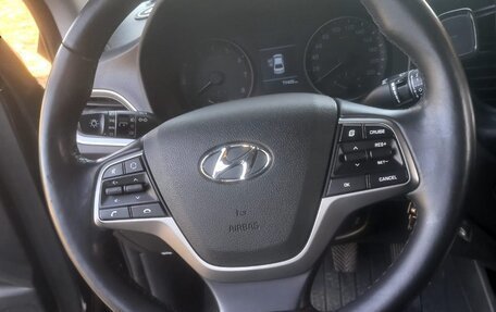 Hyundai Solaris II рестайлинг, 2018 год, 1 315 000 рублей, 1 фотография