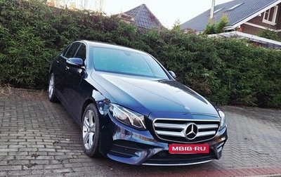 Mercedes-Benz E-Класс, 2020 год, 3 700 000 рублей, 1 фотография