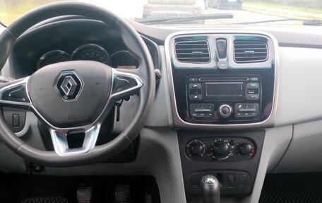 Renault Logan II, 2015 год, 199 000 рублей, 1 фотография