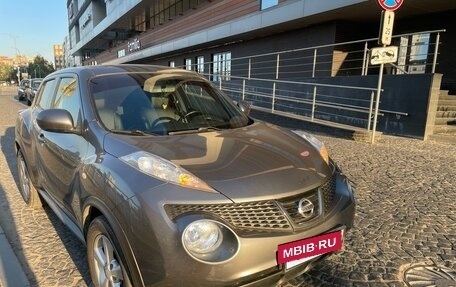 Nissan Juke II, 2012 год, 975 000 рублей, 10 фотография
