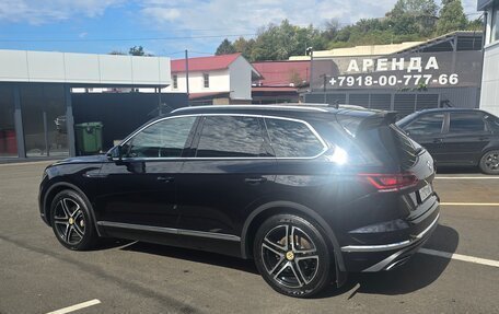 Volkswagen Touareg III, 2019 год, 6 100 000 рублей, 10 фотография