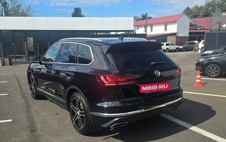 Volkswagen Touareg III, 2019 год, 6 100 000 рублей, 9 фотография
