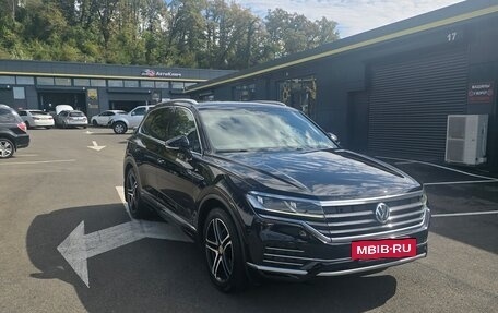 Volkswagen Touareg III, 2019 год, 6 100 000 рублей, 14 фотография