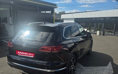 Volkswagen Touareg III, 2019 год, 6 100 000 рублей, 8 фотография