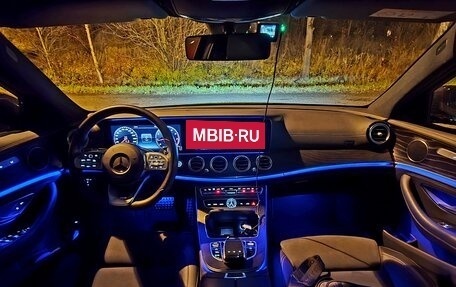 Mercedes-Benz E-Класс, 2020 год, 3 700 000 рублей, 9 фотография