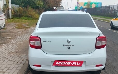 Renault Logan II, 2015 год, 199 000 рублей, 3 фотография