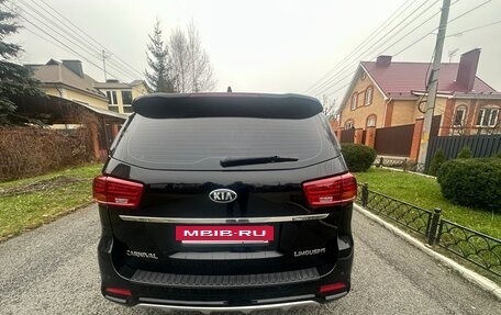 KIA Carnival III, 2019 год, 3 100 000 рублей, 4 фотография