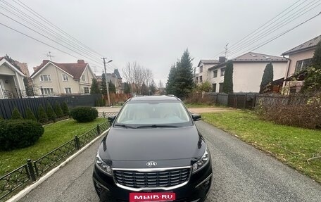 KIA Carnival III, 2019 год, 3 100 000 рублей, 2 фотография