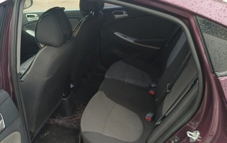 Hyundai Solaris II рестайлинг, 2011 год, 749 999 рублей, 5 фотография