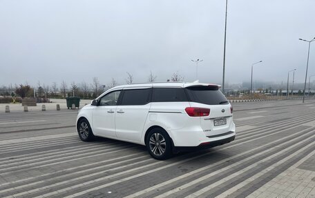 KIA Carnival III, 2019 год, 2 900 000 рублей, 5 фотография