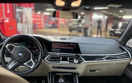 BMW X7, 2021 год, 10 500 000 рублей, 3 фотография