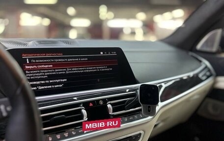 BMW X7, 2021 год, 10 500 000 рублей, 16 фотография