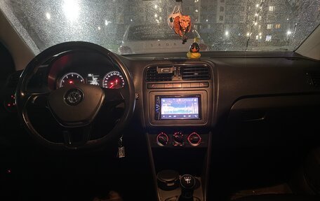 Volkswagen Polo VI (EU Market), 2015 год, 790 000 рублей, 19 фотография