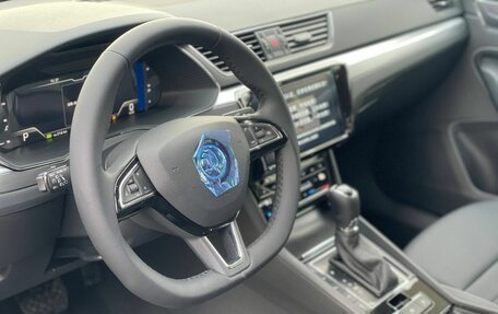 Skoda Superb III рестайлинг, 2025 год, 3 200 000 рублей, 10 фотография