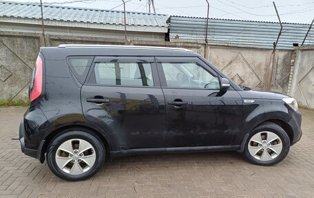 KIA Soul II рестайлинг, 2015 год, 950 000 рублей, 3 фотография